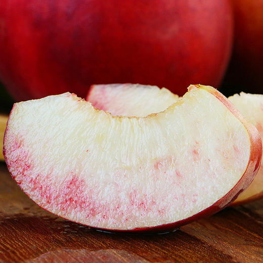 【顺丰直发❗山东沂蒙红皮水蜜桃】果农精挑细选爆甜多汁，浓浓的馥郁果香味，新鲜采摘现货直发，新鲜水果爆甜多汁红毛桃应季甜桃子L 商品图3