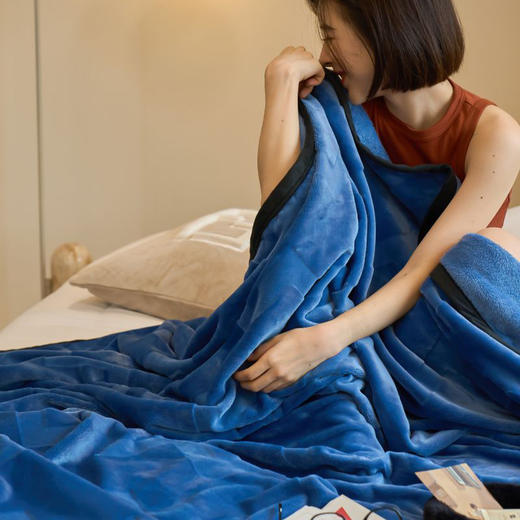 【清仓60元/条】轻奢高品质秋冬400克全消光一体双面牛奶绒提花毛毯【不支持退换货】 商品图6