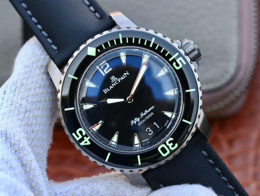 Noob official➕新品，宝珀全新的Grande Date五十噚大日历5050腕表，全新的Grande Date五十噚大日历腕表的【 表 壳 】选择了实用的➕钛金属壳套，乃精品中的精品❕❕❕ 商品图9