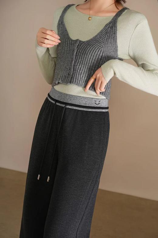 腰头拼接休闲直筒裤 商品图1