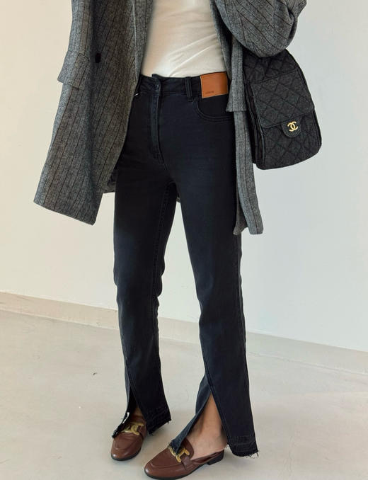 moc*o 做旧水洗开叉牛仔裤 商品图1