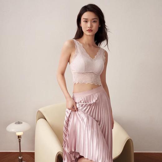 【拍一发二】钱皇 【72h预售】宽肩带精美蕾丝边V领性感舒适满杯文胸内衣 商品图5