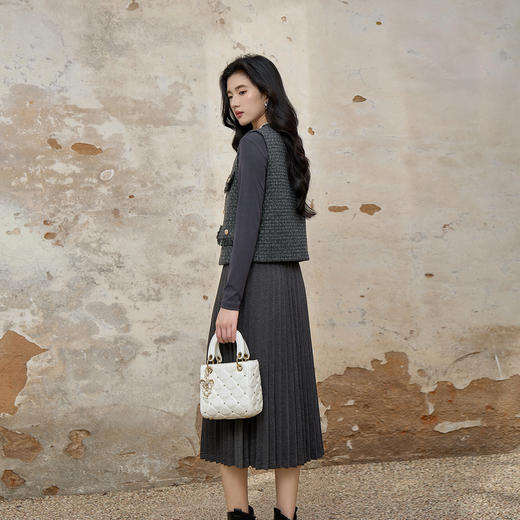 奢姿大码女装2025秋季时尚百褶设计圆领两件套胖妹妹气质减龄套装9954994284AB 商品图3