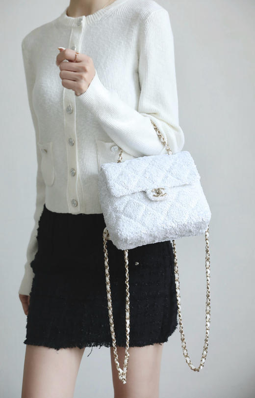 香奈儿 25B 秋冬 闪亮片𝗆𝗂𝗇𝗂背包白色（LZ） 商品图8