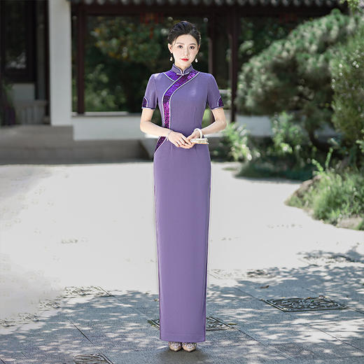 走秀旗袍2025年新款时尚长款复古优雅高开叉改良走秀旗袍加长大码 商品图1