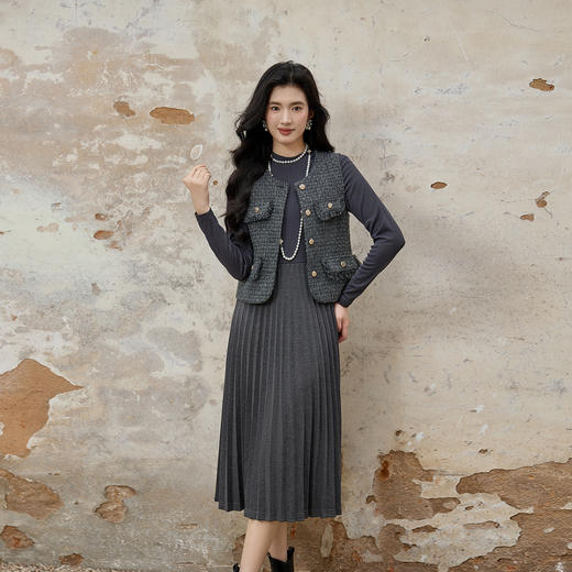 奢姿大码女装2025秋季时尚百褶设计圆领两件套胖妹妹气质减龄套装9954994284AB 商品图2