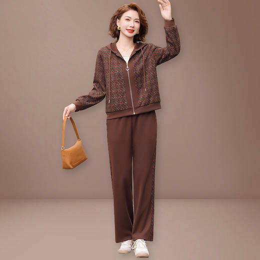 WP-25545妈妈秋装外套2025新款中老年运动套装女春秋贵夫人洋气拼接两件套 商品图0