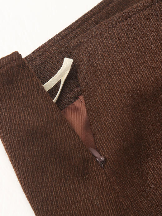 美拉德风棕色半身短裙 2025 秋冬新款 简约时尚日常出街必备单品 商品图4