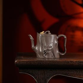 龙德堂陶艺 徐飞制《松鼠树桩》原矿青段 400cc 库存请咨询客服