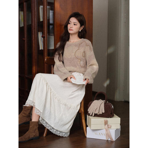 鹿向南「柔雾皖梦」宽松慵懒风花咖圆领毛衣女2025秋冬季长袖上衣 商品图4