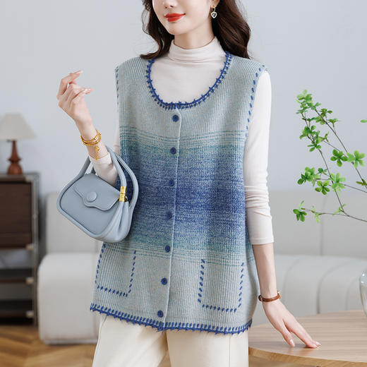 XX6352-198 2025秋装针织马甲外套春秋时髦洋气针织坎肩开衫宽松大码马夹女 商品图3