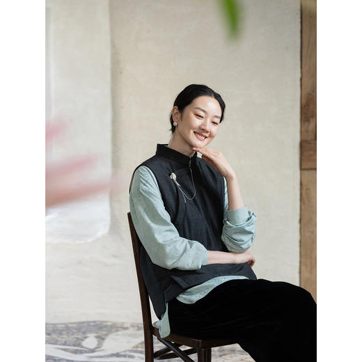 牧衣游原创 重磅25姆米香云纱龟裂纹马夹复古文艺新中式开衫 岁缂 商品图3