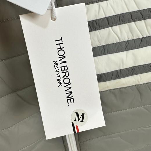 D100423男装立领绗缝羽绒马甲新款温暖时尚拉链羽绒背心 商品图12