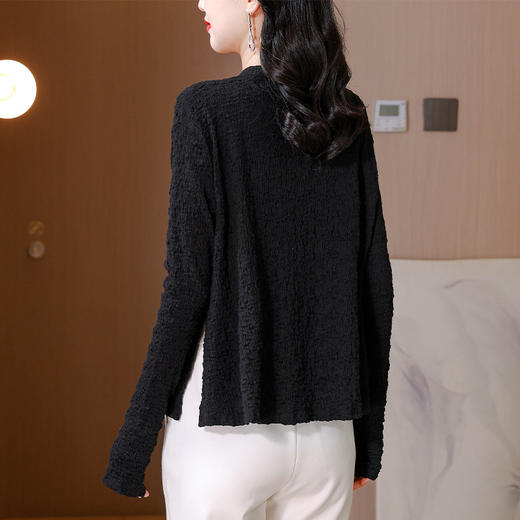 出口法国品牌外贸尾单妈妈时尚高级感长袖衬衫打底衫春秋短外套女 商品图3