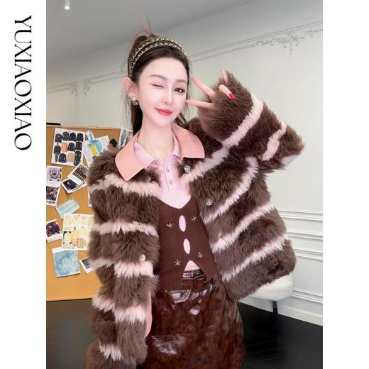 余潇潇【时光魔法】绵羊毛混纺拼珍珠扣镂空设计假两件翻领修身毛衣 商品图4