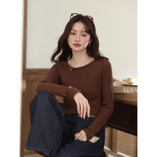 【6折秒杀】鹿向南「秋日咖啡」咖啡棕色长袖T恤女2025秋季新款显瘦内搭上衣 商品图4