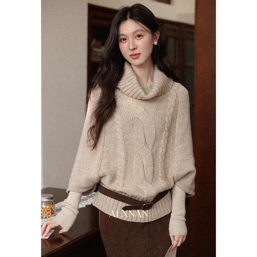 鹿向南「枫丹白露」复古慵懒风卡其色麻花针织毛衣女初秋显瘦上衣 商品图0
