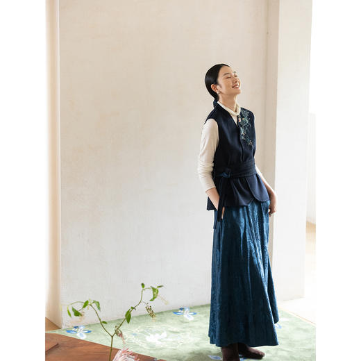 牧衣游原创提花棉麻混纺半身裙通勤复古显瘦宽松百搭A字裙 白马亭 商品图1