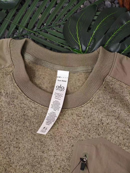 D100415秋冬新款轻量化针织保暖舒适圆领加绒卫衣 商品图4