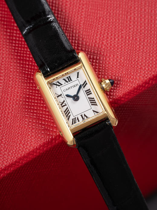 M8厂V2电厚金配证书版本！细节跟原单，扣跟底盖都是打18k印记！一表一码，蓝宝石玻璃，把头也是蓝色宝石。每个表都有单独编号！❕❕❕ 商品图8