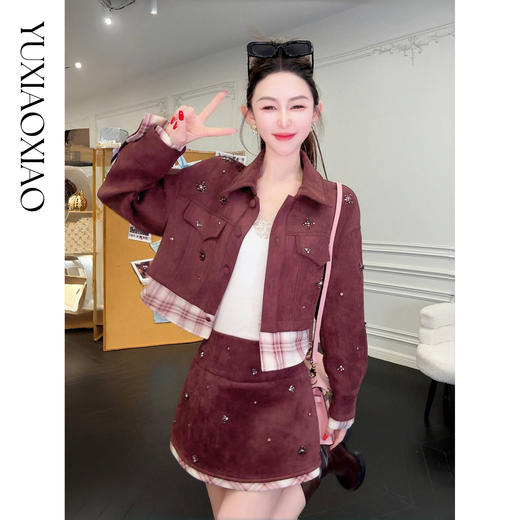 余潇潇【波尔多星光】复古拼精致亮钻可拆袖片翻领短款外套&A字半裙 商品图3