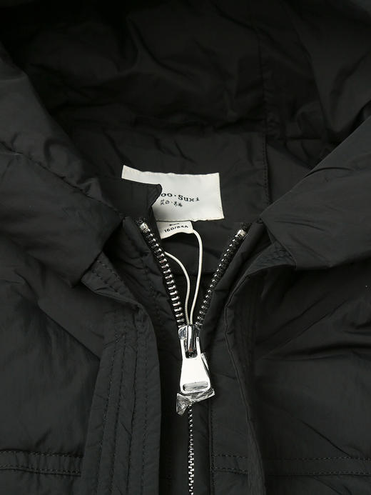 【秋冬保暖】黑色连帽短款羽绒服女 轻便宽松显瘦 90 白鸭绒填充 时尚百搭外套 商品图2