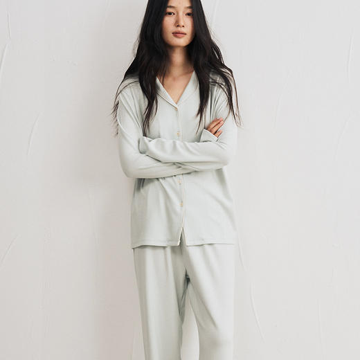 秋冬海藻纤维家居服女防螨保湿纯色纽扣开衫长袖高端舒适外穿睡衣 商品图4