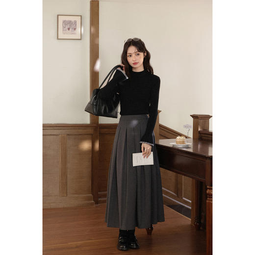 鹿向南「暖雾画意」黑色半高领长袖针织衫上衣女秋气质显瘦打底衫 商品图4