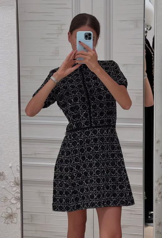 女款短袖菱格连衣裙010 商品图1