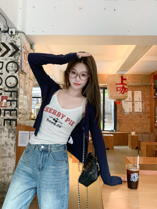 <曾小咸推荐>4.5现货秒杀！微信超特价！复古洗水牛仔长裤 日常229.99 立减130 秒杀99.99！！长袖秒杀59.99！！ 商品图10