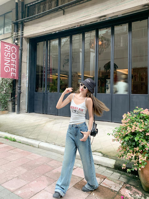 <曾小咸推荐>4.5现货秒杀！微信超特价！复古洗水牛仔长裤 日常229.99 立减130 秒杀99.99！！长袖秒杀59.99！！ 商品图7