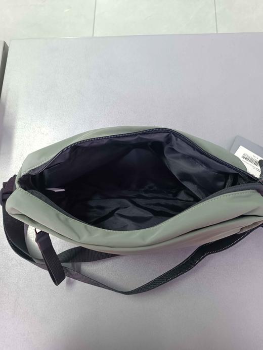 XY/安踏男包女包户外轻便休闲包斜挎包19247125R--2清灰色 商品图3