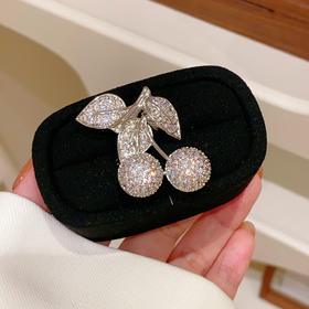 韩版轻奢满钻小樱桃胸针胸花气质简约优雅水果西装别针