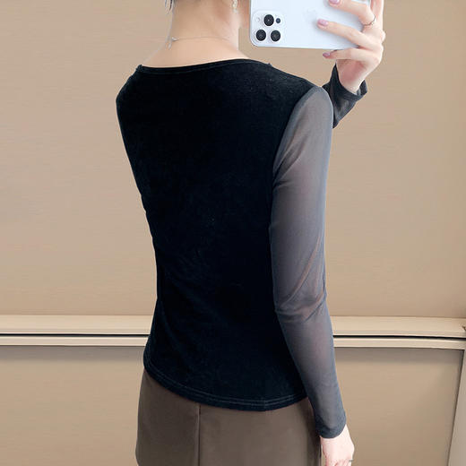 KQL 359H8316时尚修身网纱拼接皱褶钉珠长袖t恤 商品图3