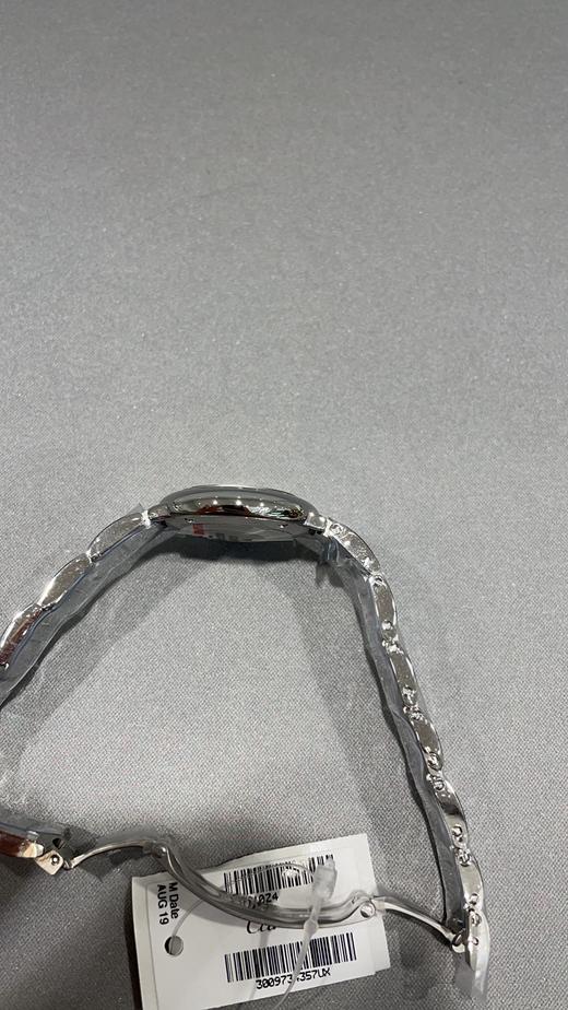 CARTIER卡地亚蓝气球系列石英机芯30米防水女表瑞表28mm银色表盘精钢表壳精钢表带（WG） 商品图14