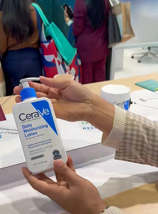 【皮肤科专家品牌，美国药妆CeraVe】皮肤屏障修复专家，美国🇺🇸到手199元/瓶，每瓶355ml，国际湿疹协会认证 商品图6