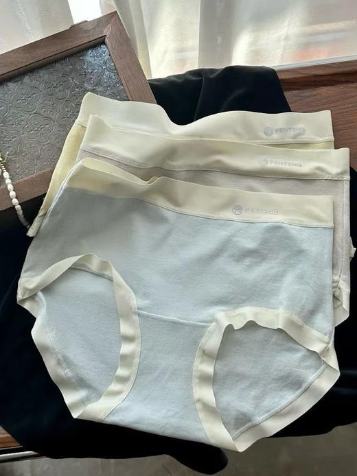 买6️⃣送1️⃣到手7条！高腰的‼️【芬腾云感棉朵裤】专柜399
尺码M-2XL，颜色随机 商品图6