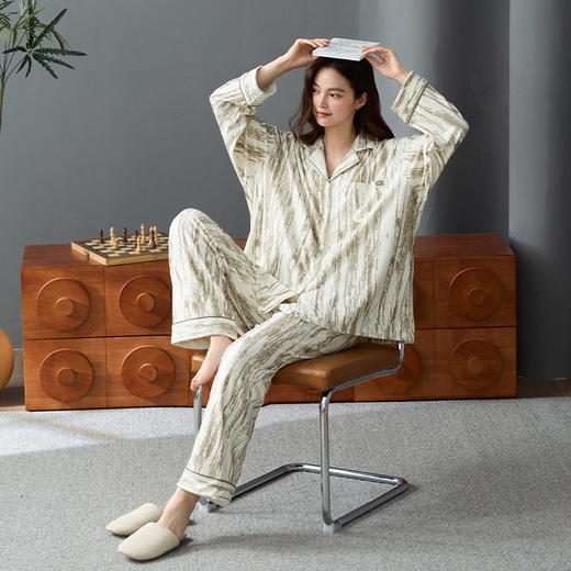 雀说德绒睡衣款女士新款高级感薄绒保暖长袖家居服套装AL275001 商品图0