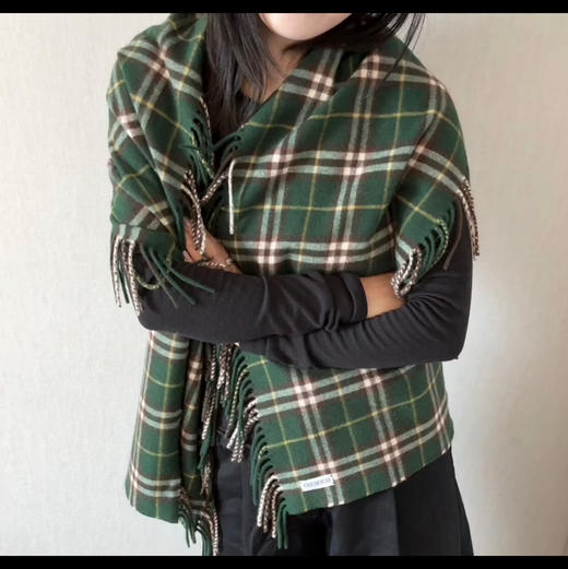 金婧同款 男女同款羊绒流苏围巾 商品图3