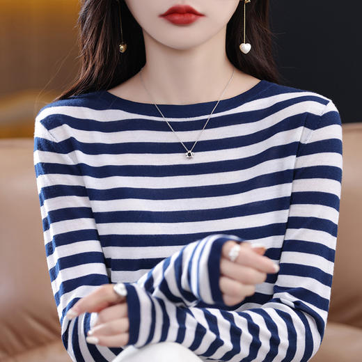 雀说新款精纺羊毛一字领羊毛针织衫女长袖条纹宽松套头上衣AL2332 商品图0