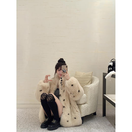 金蘑菇菇 芬兰SAGA 点子狐狸/ 进口芬兰斑点狐狸皮草 商品图2