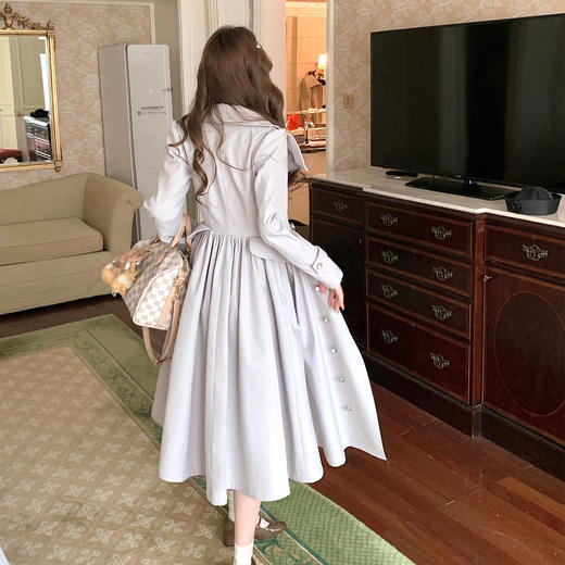 A26081 iie 9.11 ieB 9.13伦敦周末 摩登主义收腰大裙摆巨好看风衣中长款老钱风掐腰外套秋 商品图2