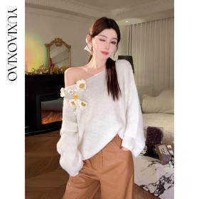 余潇潇【花间密语】时尚百搭手工立体钩织花朵镂空一字领宽松毛衣