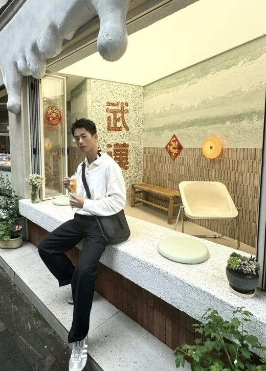 预售：PS10天发货 伊芙琳Evelyne29cm 黑金色 （MM） 商品图0