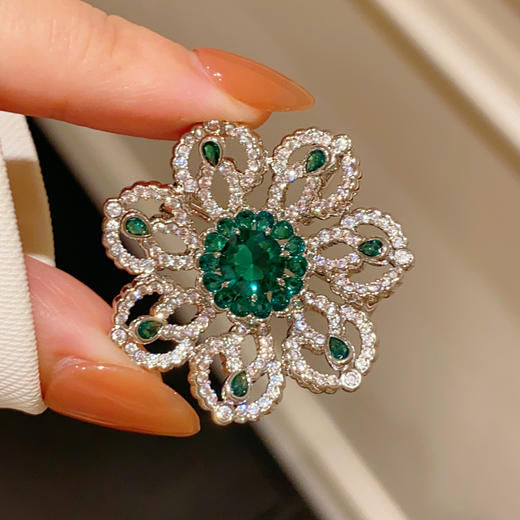 超美法式高级感花朵胸针气质复古锆石别针扣 商品图2