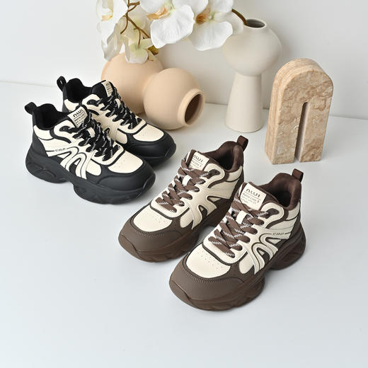 经典鲨2025冬季专柜新款潮流拼色系带加绒保暖跑步休闲鞋女KW219-558161 商品图5