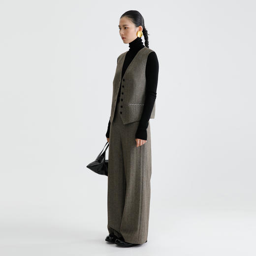 朵拉梵西马夹F28D1157 商品图1