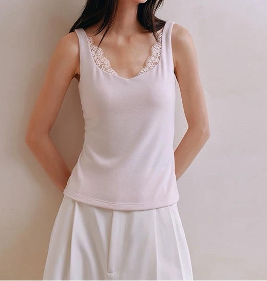 105-2 独家控货 LP原材 睫毛蕾丝 绵羊毛混纺 带固定杯 不跑杯 温润保暖背心 主推 商品图1