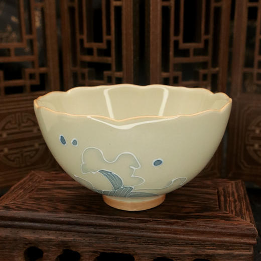 釉下彩手绘 山盟海誓 花边花口杯 商品图5