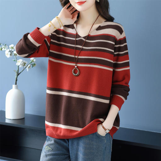 CC37-3126 大码洋气v领内搭针织打底衫女装早秋好看显瘦条纹长袖上衣女 商品图1